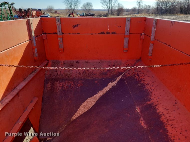 image for item DL7781 (2) Parker Killbros gravity wagons