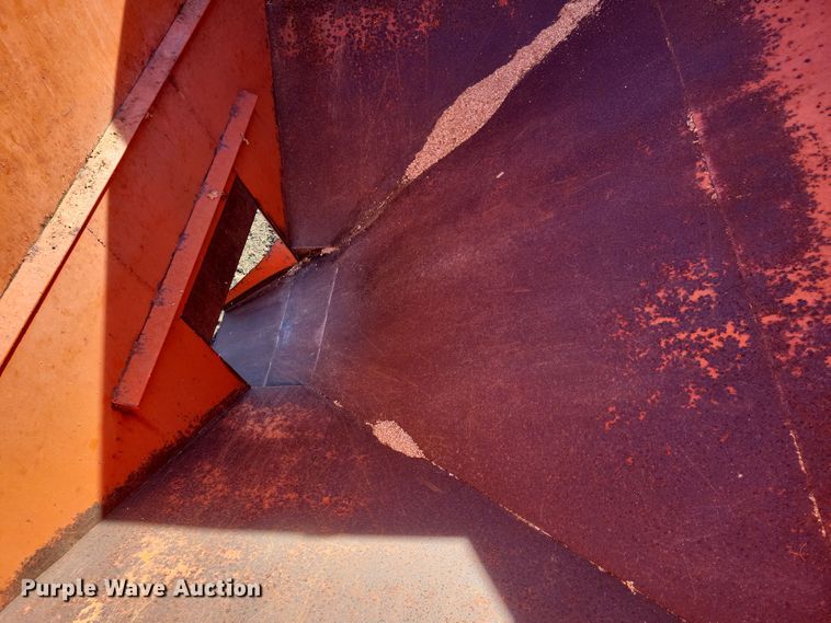 image for item DL7781 (2) Parker Killbros gravity wagons