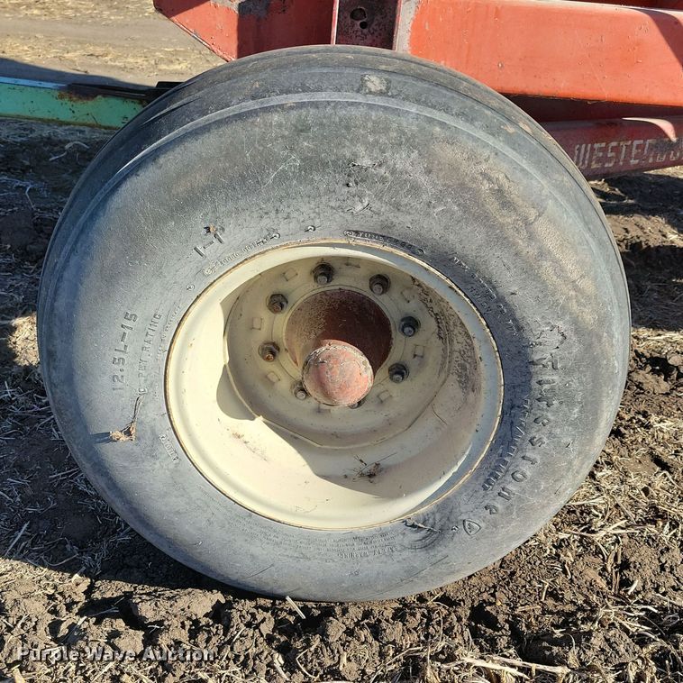 image for item DL7781 (2) Parker Killbros gravity wagons