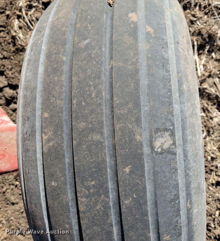 image for item DL7781 (2) Parker Killbros gravity wagons