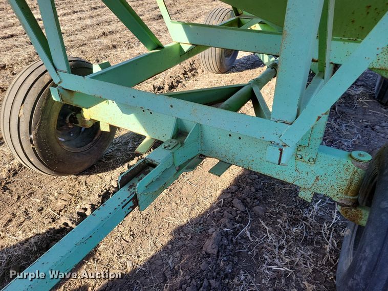 image for item DL7781 (2) Parker Killbros gravity wagons