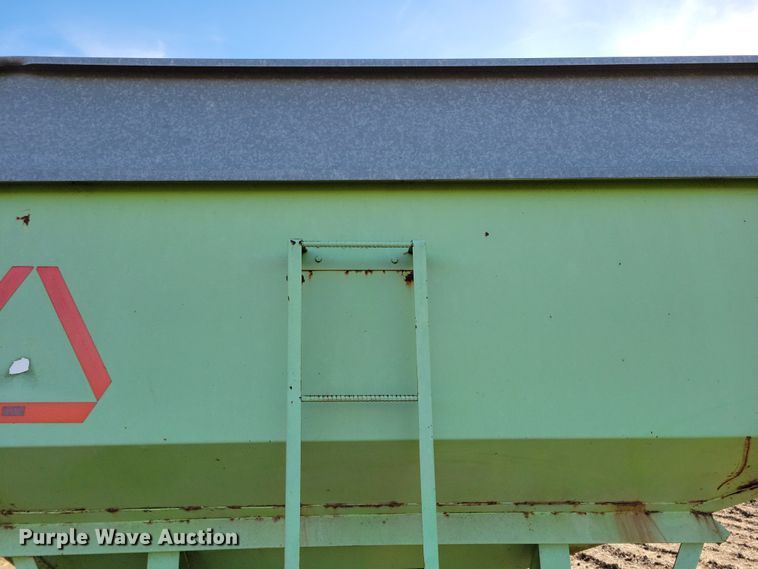 image for item DL7781 (2) Parker Killbros gravity wagons