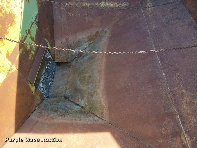 image for item DL7781 (2) Parker Killbros gravity wagons