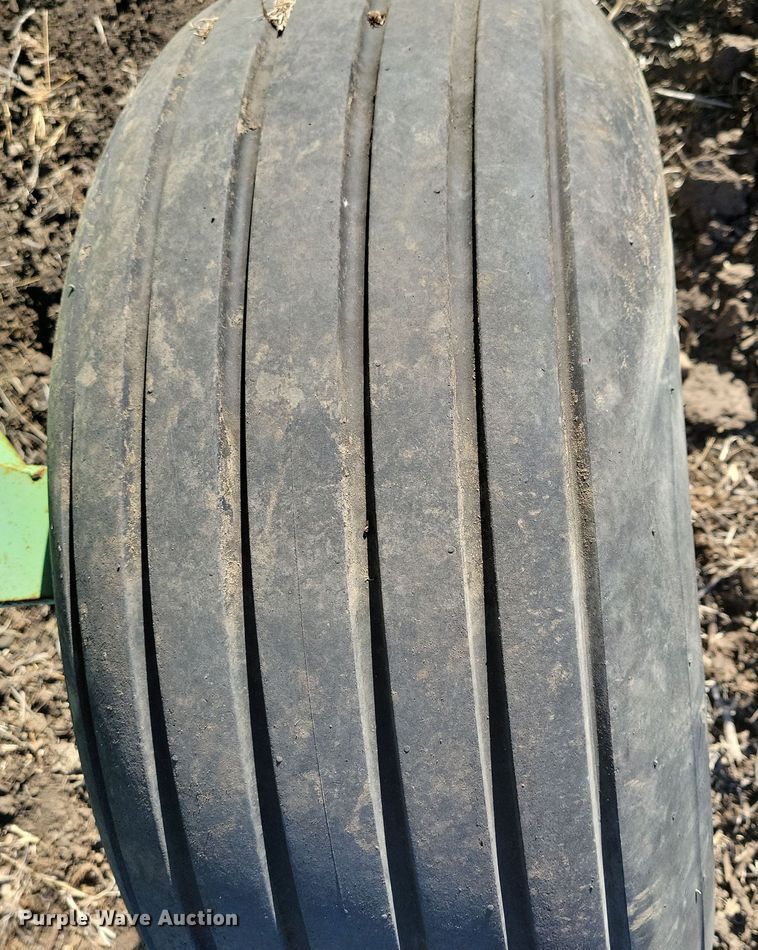 image for item DL7781 (2) Parker Killbros gravity wagons