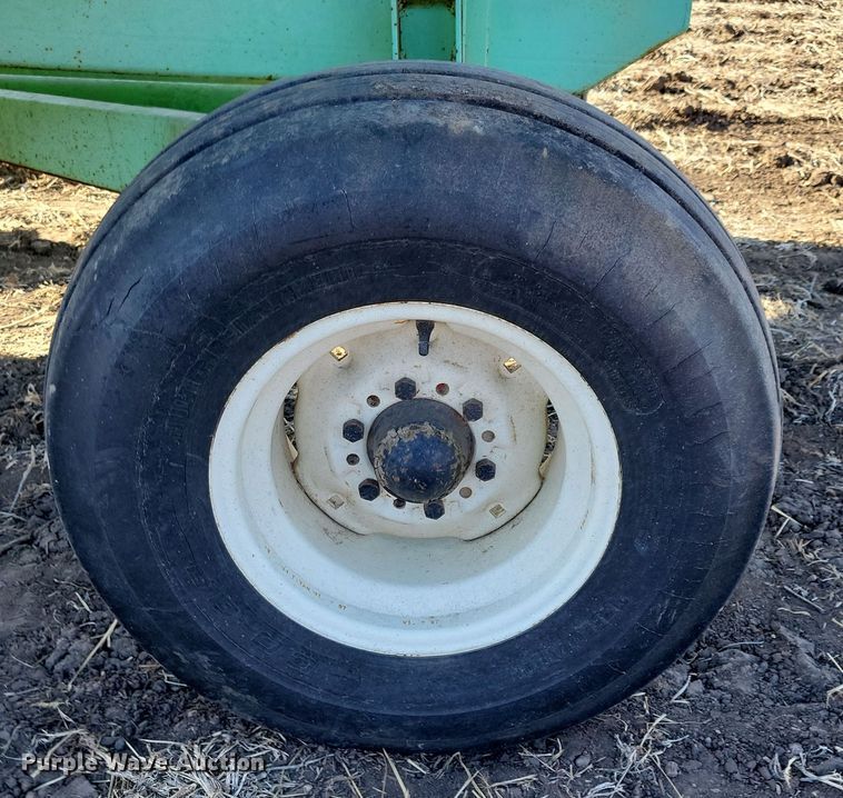 image for item DL7781 (2) Parker Killbros gravity wagons