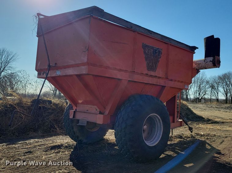 image for item DL7783 United Farm Tools  grain cart