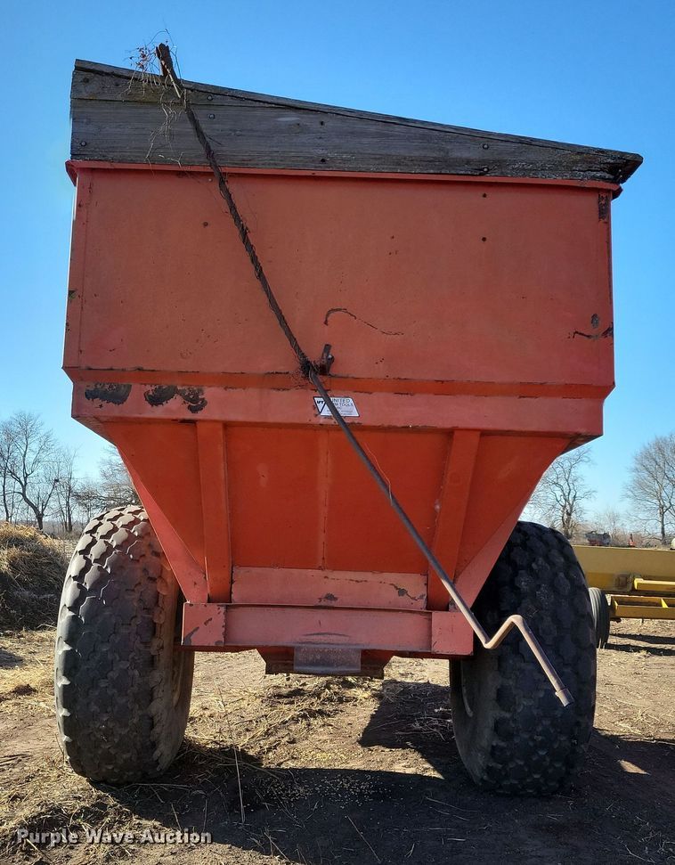 image for item DL7783 United Farm Tools  grain cart