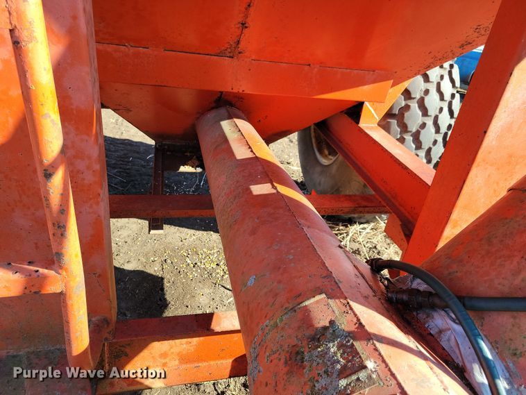 image for item DL7783 United Farm Tools  grain cart