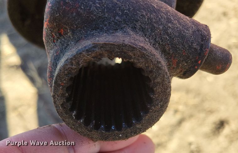 image for item DL7785 United Farm Tools 500  grain cart