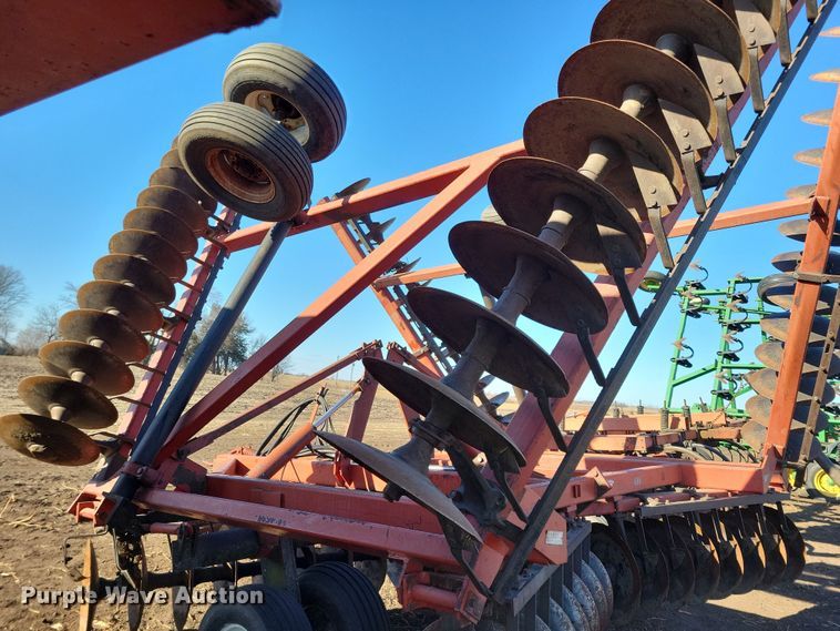 image for item DL7786 International 490  tandem disk