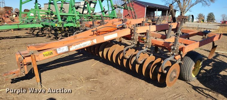 image for item DL7787 Allis Chalmers 1500  disk ripper