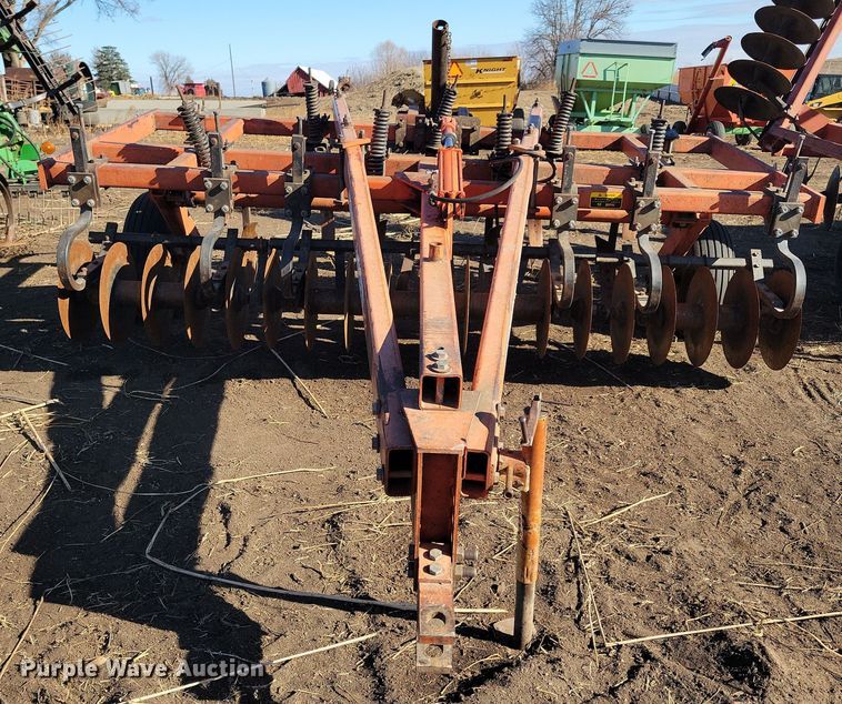 image for item DL7787 Allis Chalmers 1500  disk ripper