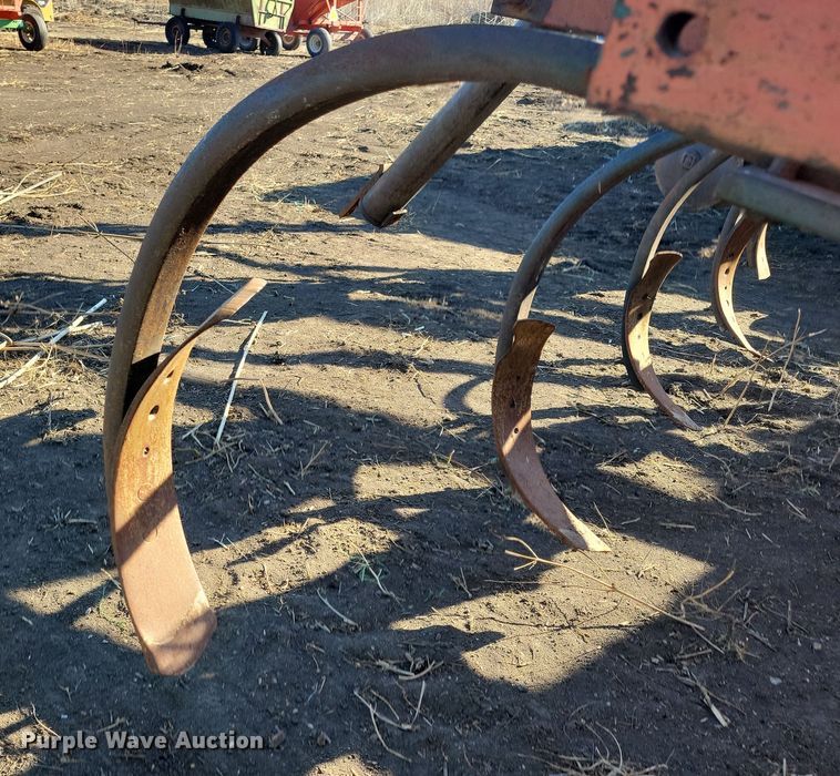 image for item DL7787 Allis Chalmers 1500  disk ripper