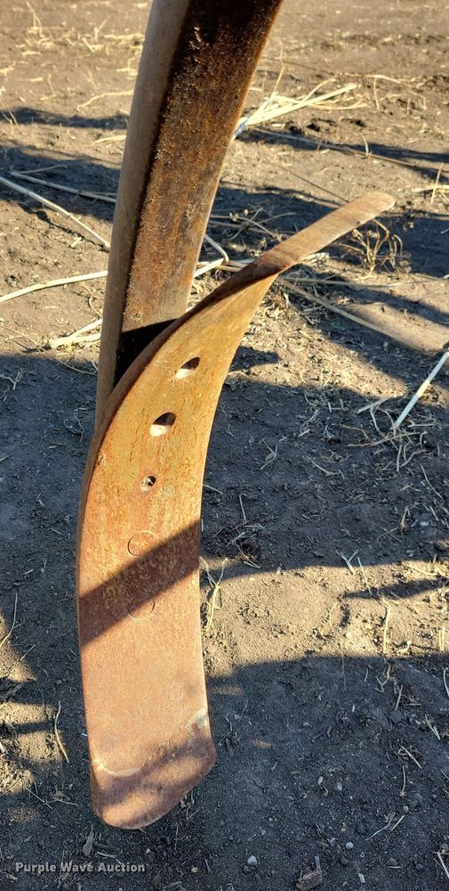 image for item DL7787 Allis Chalmers 1500  disk ripper