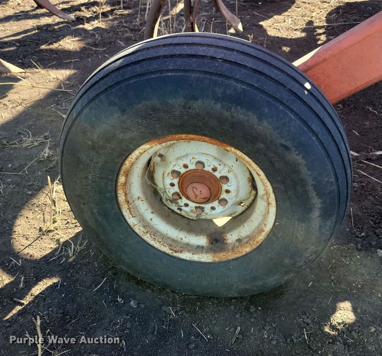 image for item DL7787 Allis Chalmers 1500  disk ripper