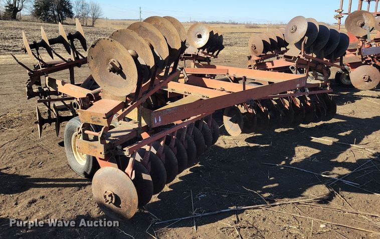 image for item DL7790 International  tandem disk