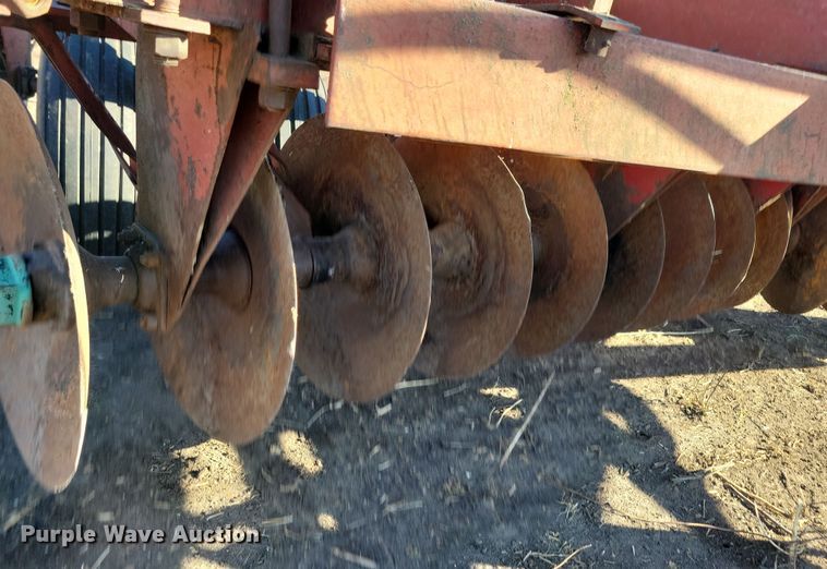 image for item DL7790 International  tandem disk