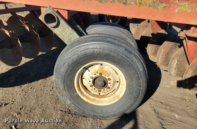 image for item DL7790 International  tandem disk