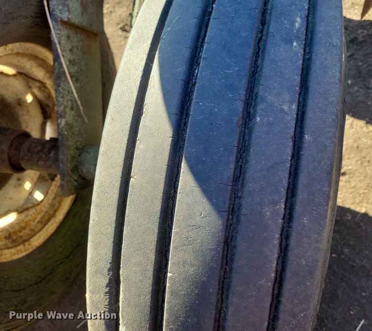 image for item DL7790 International  tandem disk