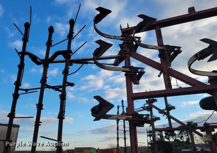 image for item DL7792 Wil-Rich  field cultivator