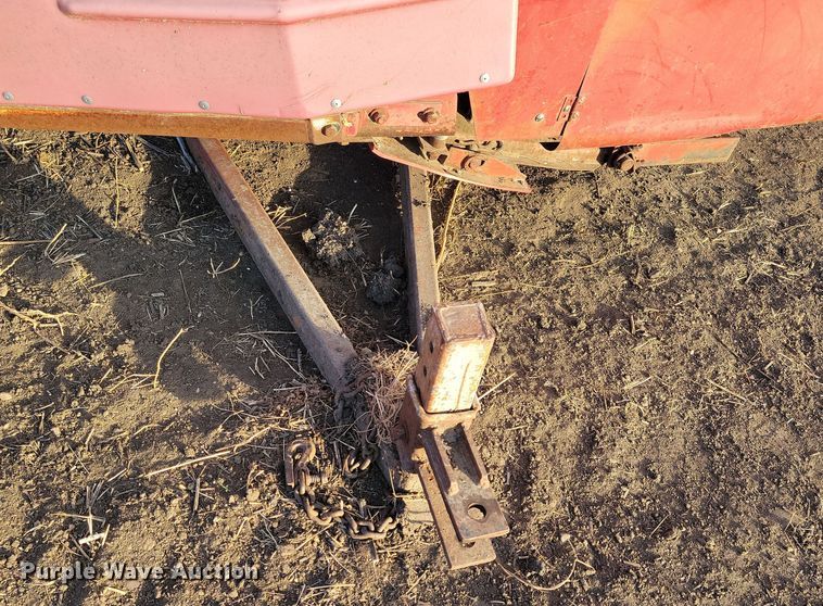 image for item DL7794 International 820-20  flex head