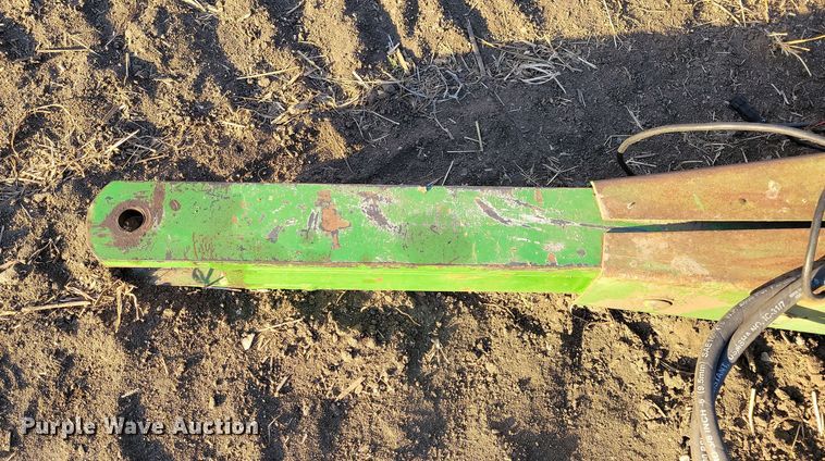 image for item DL7798 John Deere 7000  planter