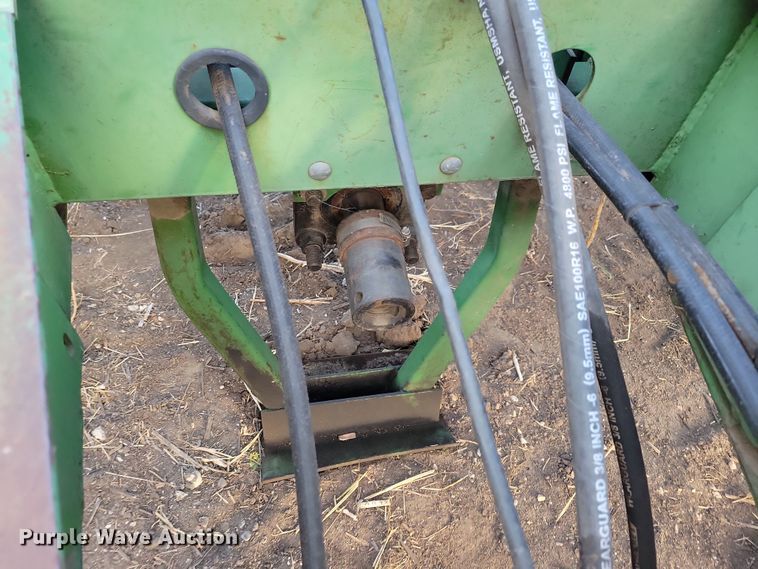 image for item DL7798 John Deere 7000  planter