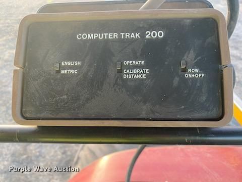 image for item DL7798 John Deere 7000  planter