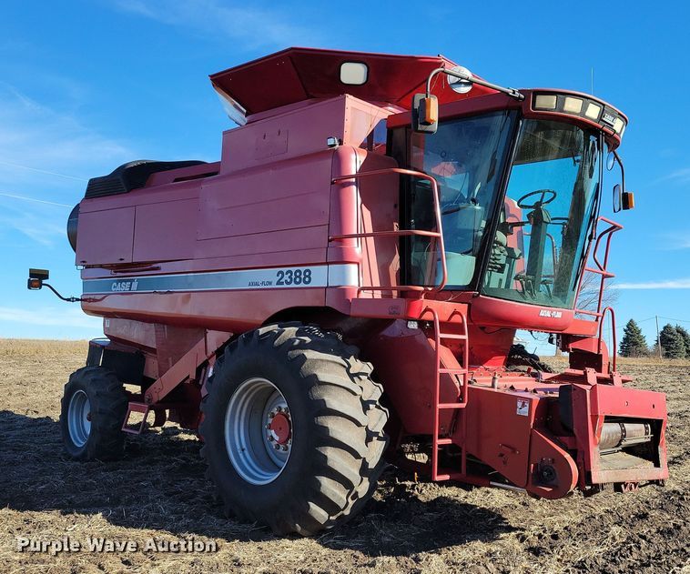 image for item DL7801 2001 Case International 2388 Axial-Flow  combine