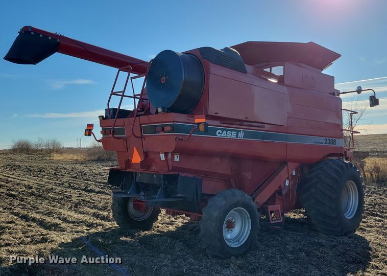 image for item DL7801 2001 Case International 2388 Axial-Flow  combine