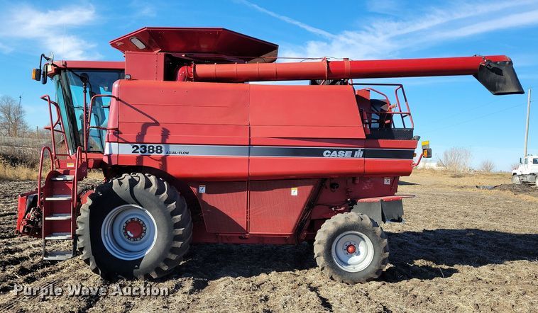 image for item DL7801 2001 Case International 2388 Axial-Flow  combine