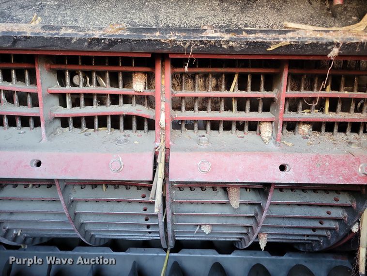 image for item DL7801 2001 Case International 2388 Axial-Flow  combine