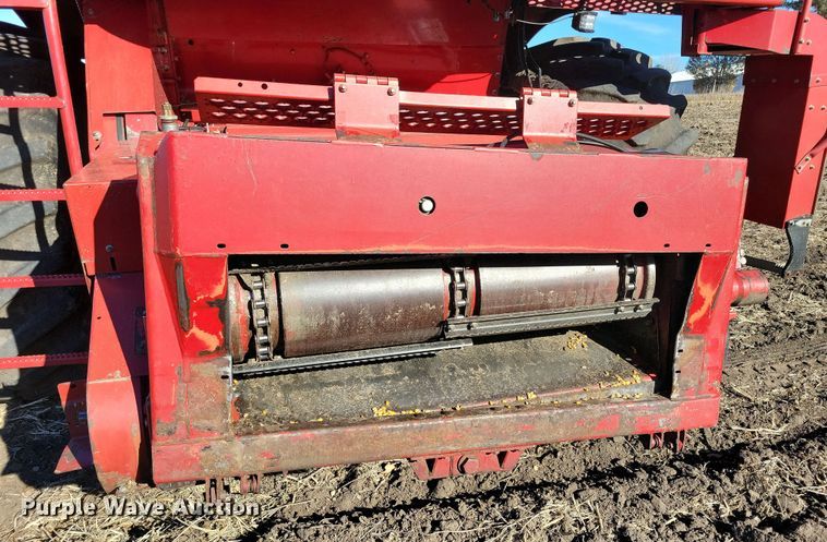 image for item DL7801 2001 Case International 2388 Axial-Flow  combine