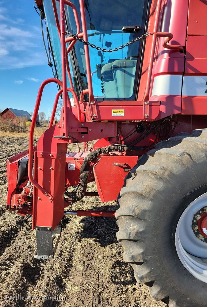 image for item DL7801 2001 Case International 2388 Axial-Flow  combine