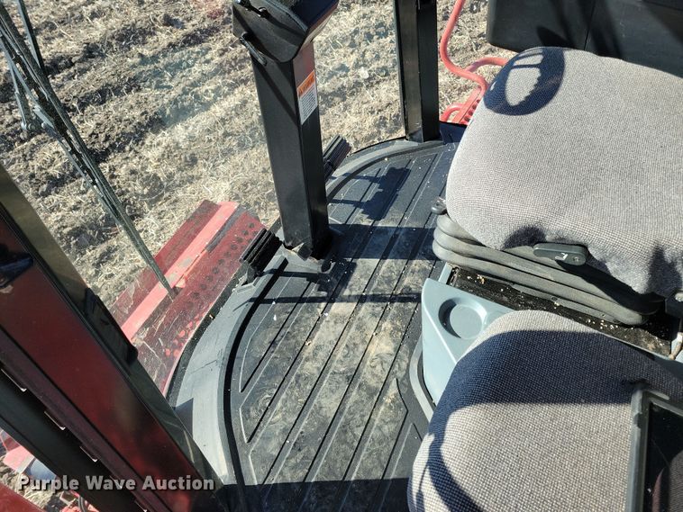 image for item DL7801 2001 Case International 2388 Axial-Flow  combine