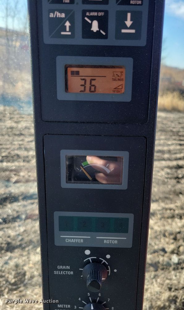 image for item DL7801 2001 Case International 2388 Axial-Flow  combine