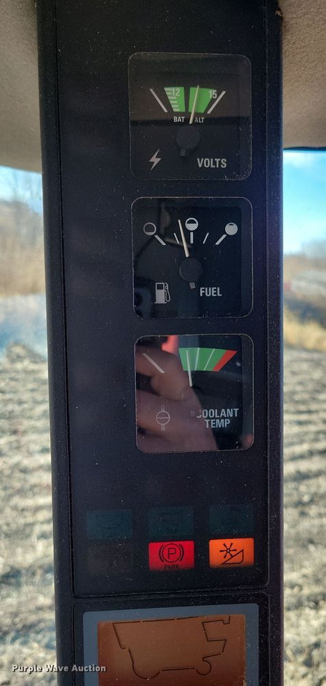 image for item DL7801 2001 Case International 2388 Axial-Flow  combine