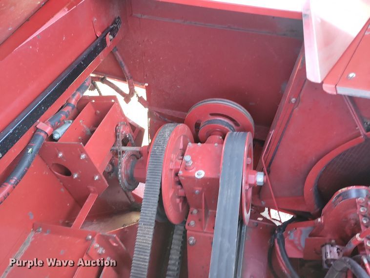 image for item DL7801 2001 Case International 2388 Axial-Flow  combine
