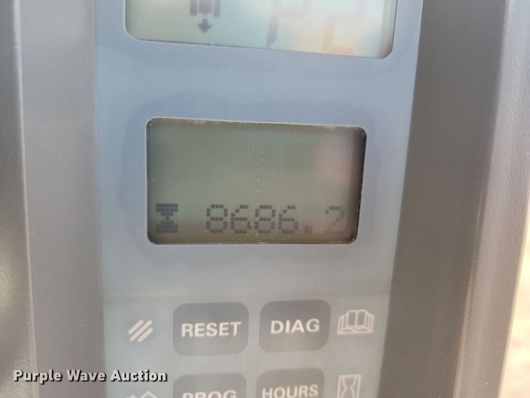 image for item DL7802 1999 Case MX240  MFWD tractor