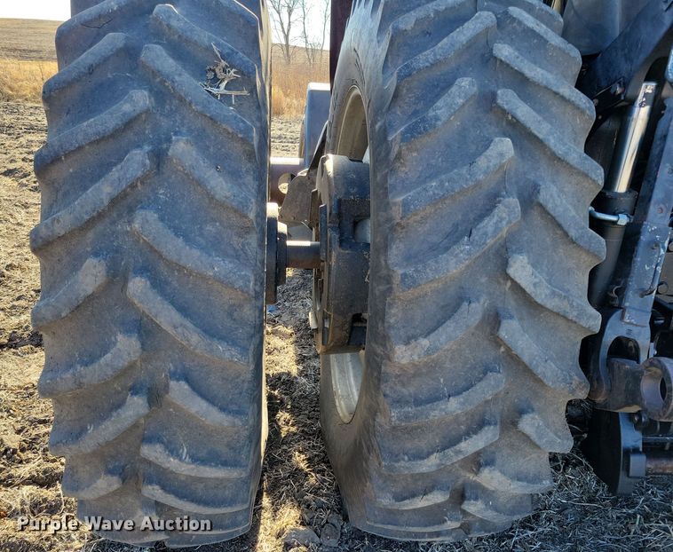 image for item DL7802 1999 Case MX240  MFWD tractor