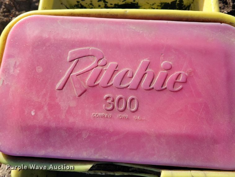 image for item DL7804 (3) Ritchie 300 insulated watering systems