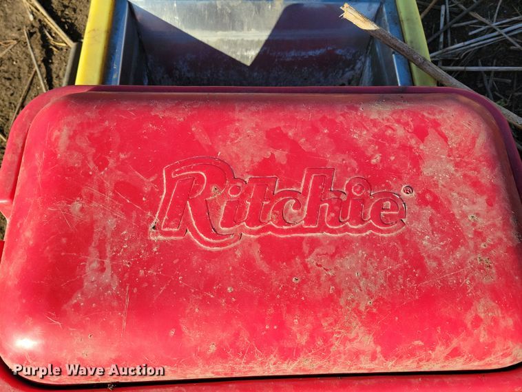 image for item DL7804 (3) Ritchie 300 insulated watering systems