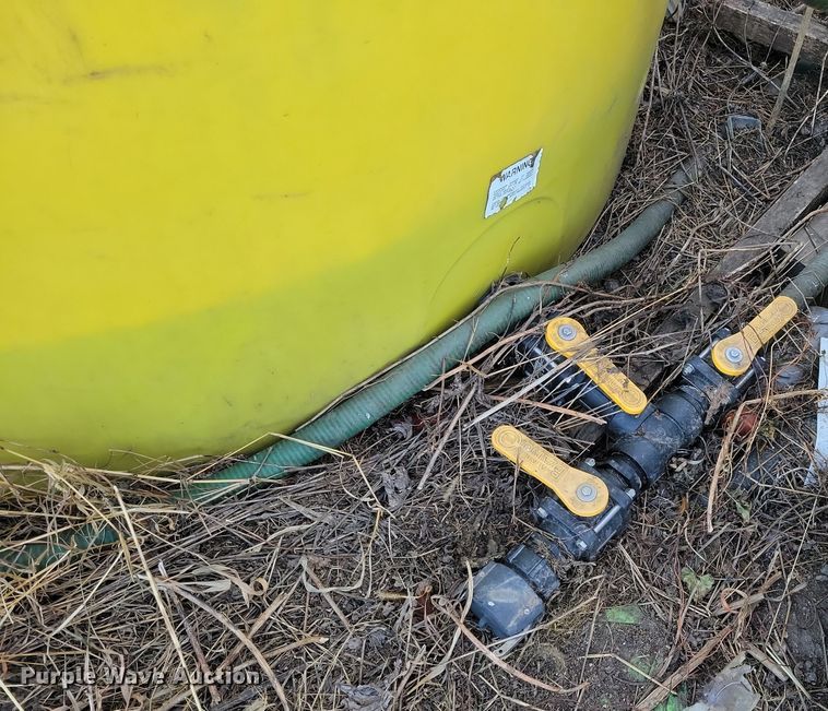 image for item DL7806 Poly tank