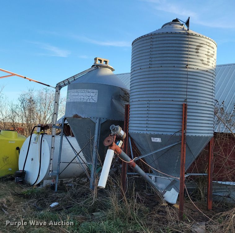 image for item DL7807 (3) Pax feed bins