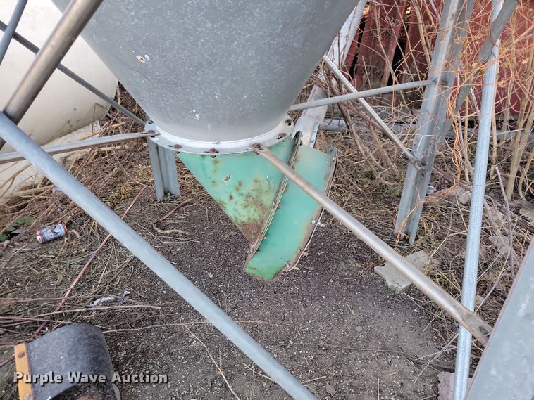 image for item DL7807 (3) Pax feed bins