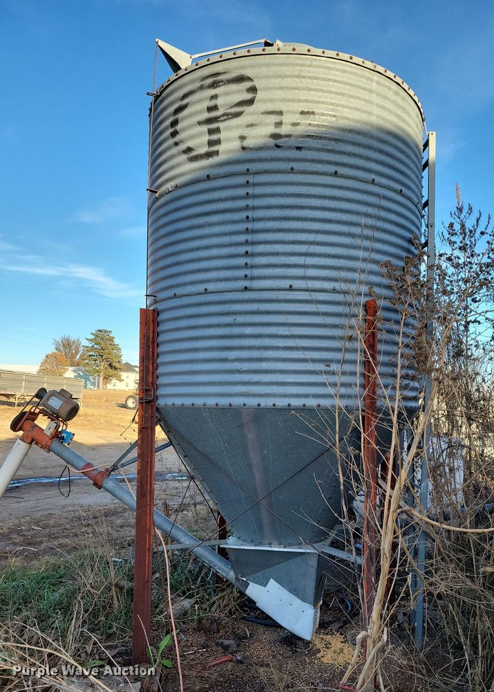 image for item DL7807 (3) Pax feed bins