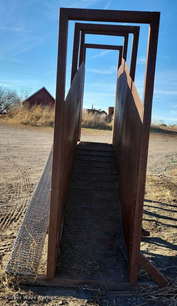 image for item DL7809 Chute