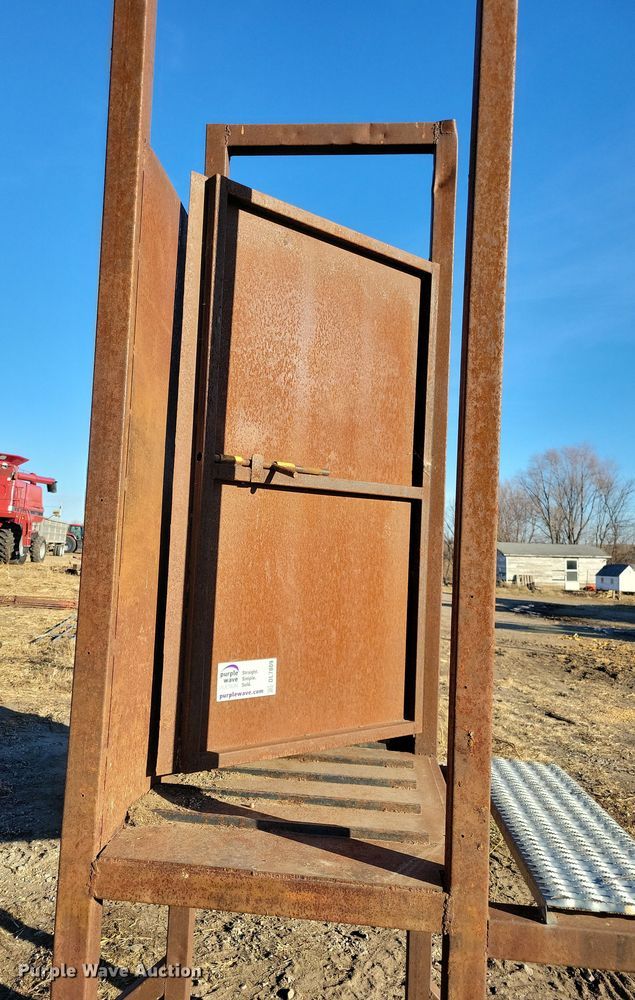 image for item DL7809 Chute