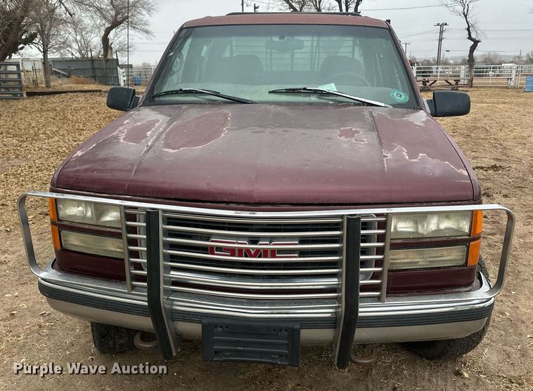 image for item DM2631 1997 GMC Sierra 3500  Crew Cab bale bed pickup truck