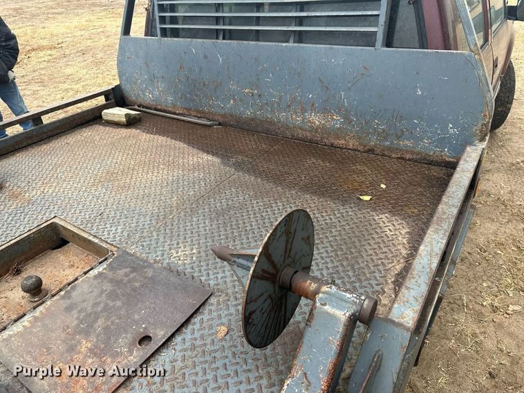 image for item DM2631 1997 GMC Sierra 3500  Crew Cab bale bed pickup truck